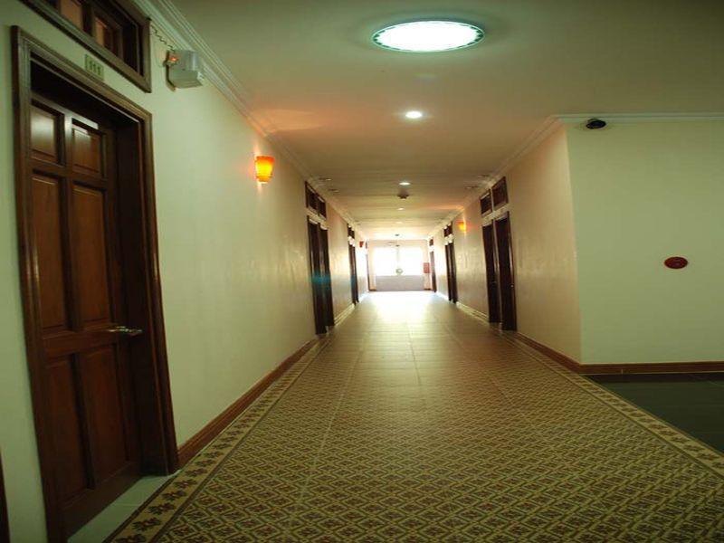 Ha Long Hotel Чау-Док Экстерьер фото