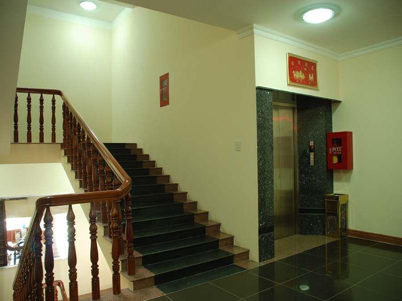 Ha Long Hotel Чау-Док Экстерьер фото